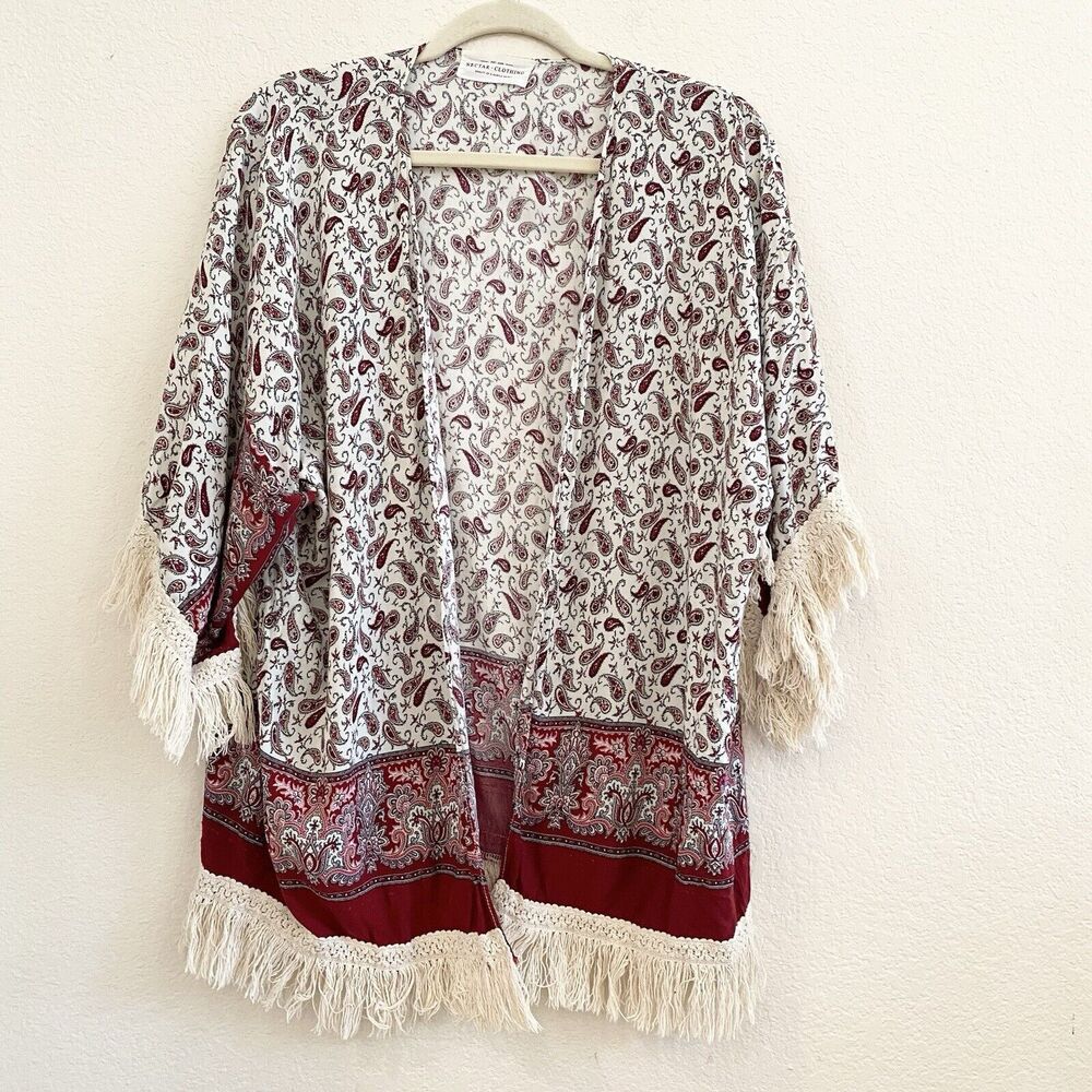 Nectar Clothing Women's Paisley Fringe Edge Kimono Topper Cream Maroon Red